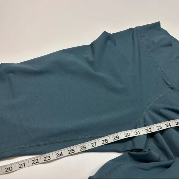 Old Navy Active Powerchill High Rise Crossover Super Flare Pants Jade Shadow XXL - Picture 8 of 8